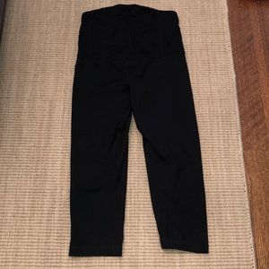 💗Be Maternity by Ingrid and Isabel leggings